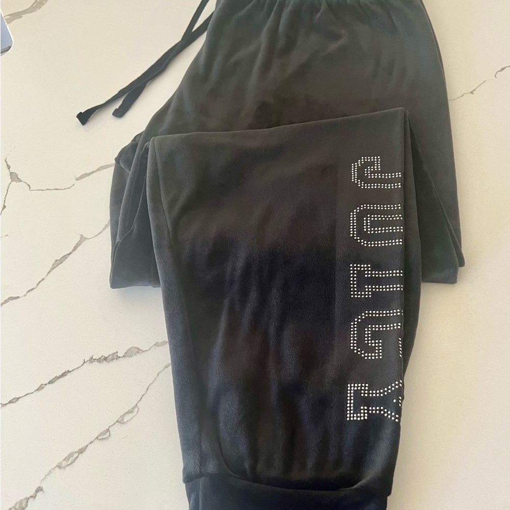 Juicy Couture Black Velour Top and Pants with Rhinestone Detail - Picture 2 of 3